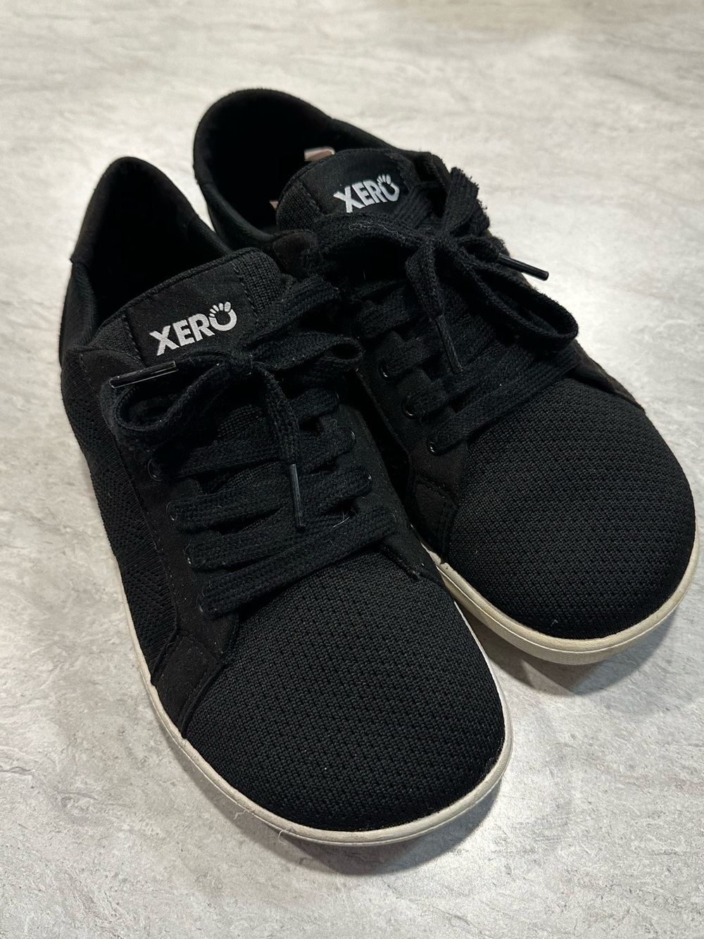Xero Men’s Black Casual Sneakers
